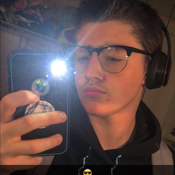 chris_tolit